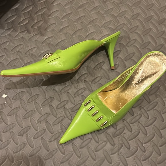 BOCCI Lime Green Stilletto Heels 7.5 Slip-On Zipper Pointed Brand New - Picture 3 of 5